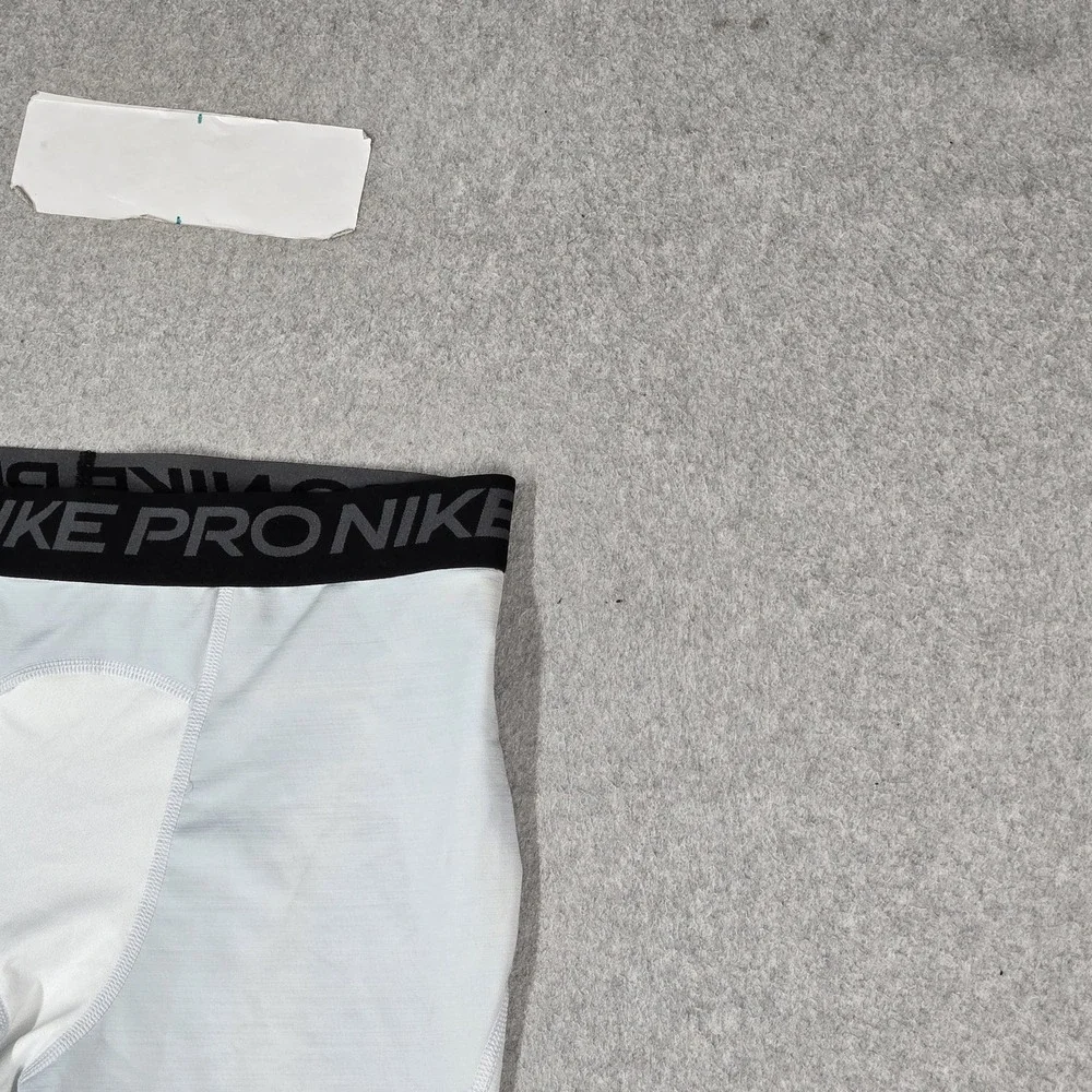 Nike *please carefully